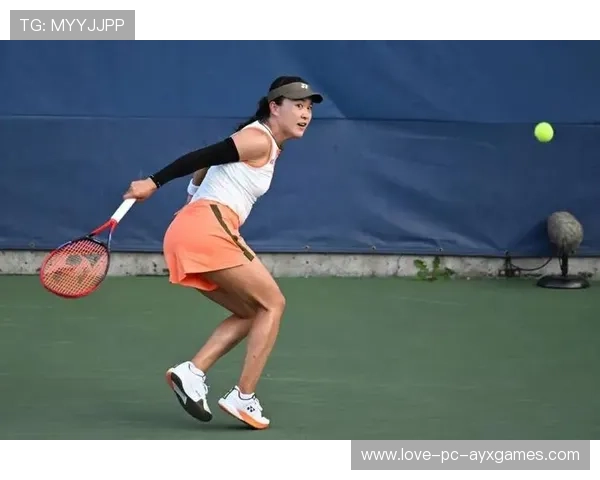 朱琳上网截击拿到关键分